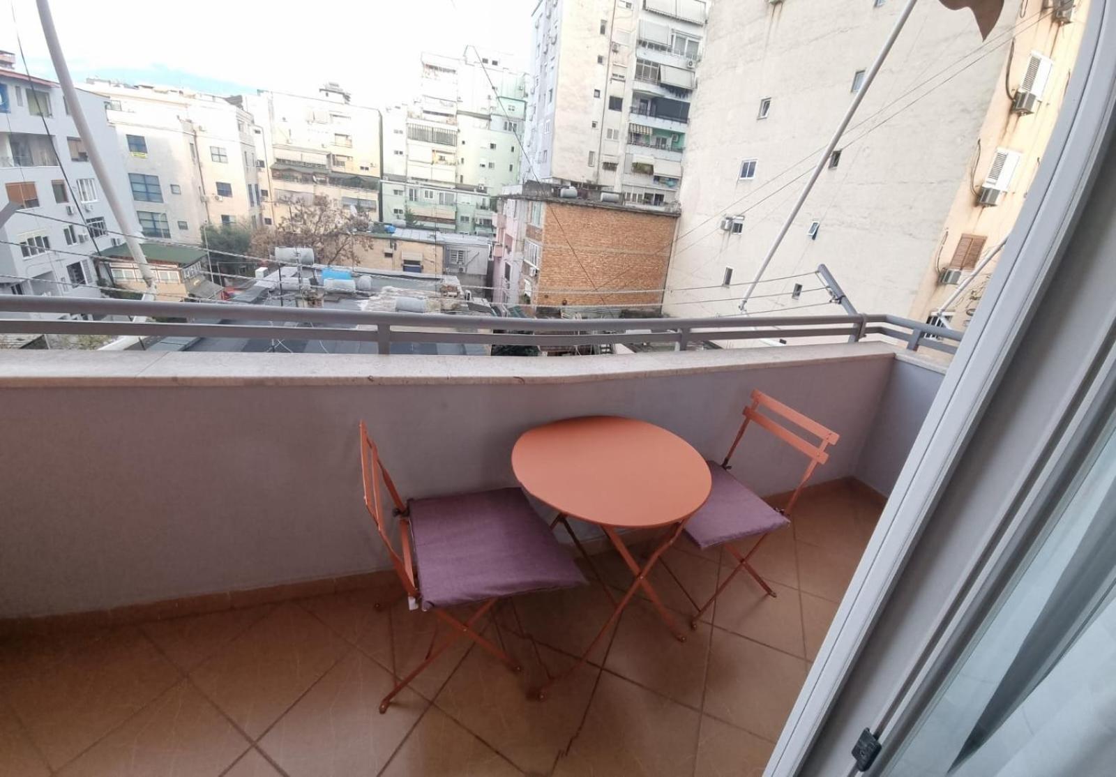 Nevila'S Apartment Тирана Екстериор снимка