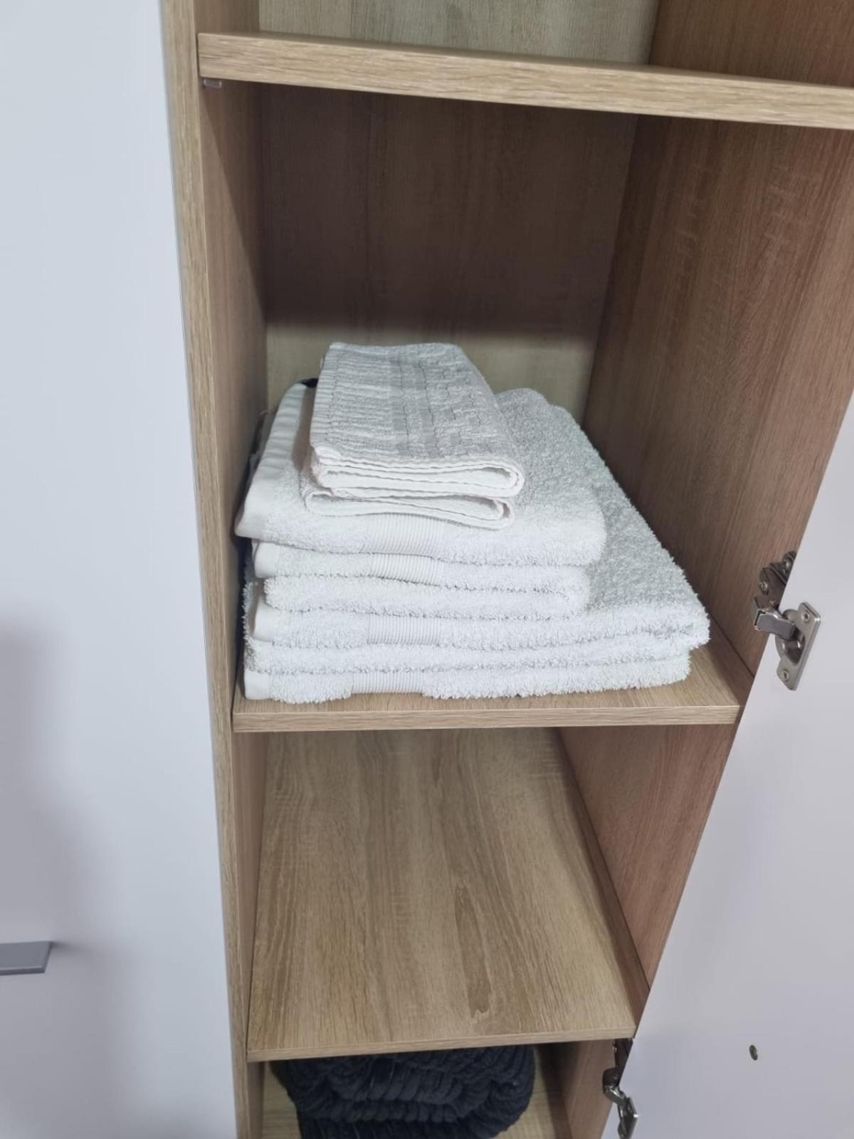 Nevila'S Apartment Тирана Екстериор снимка