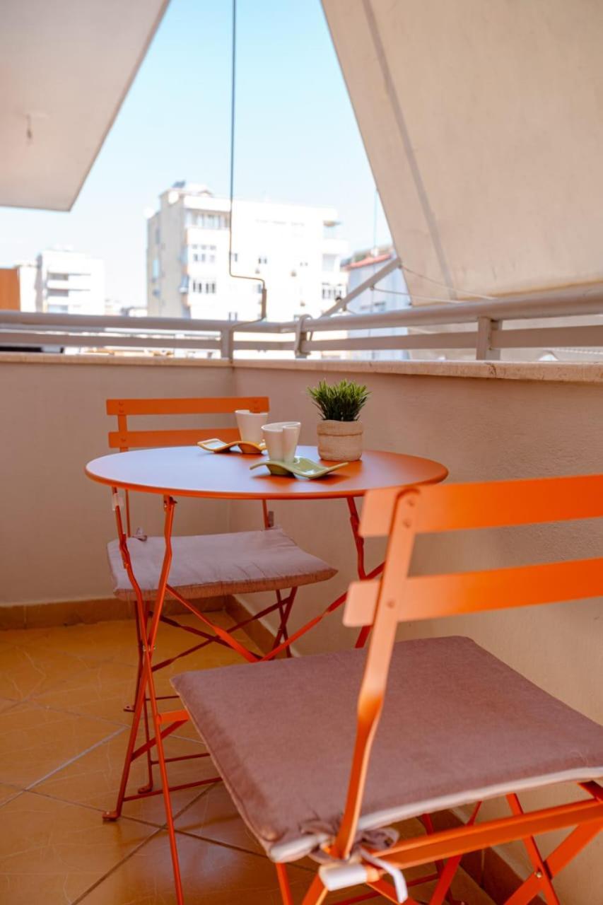 Nevila'S Apartment Тирана Екстериор снимка