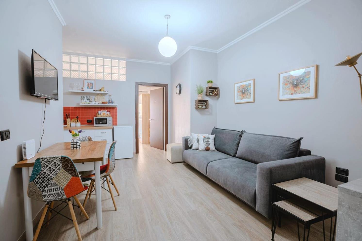 Nevila'S Apartment Тирана Екстериор снимка